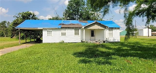 1st image of 4916 Carlyss Dr