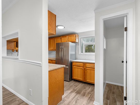 5th image of 110 Harper Avenue