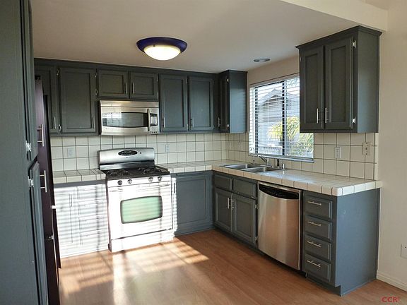 5th image of 263 N 12th St