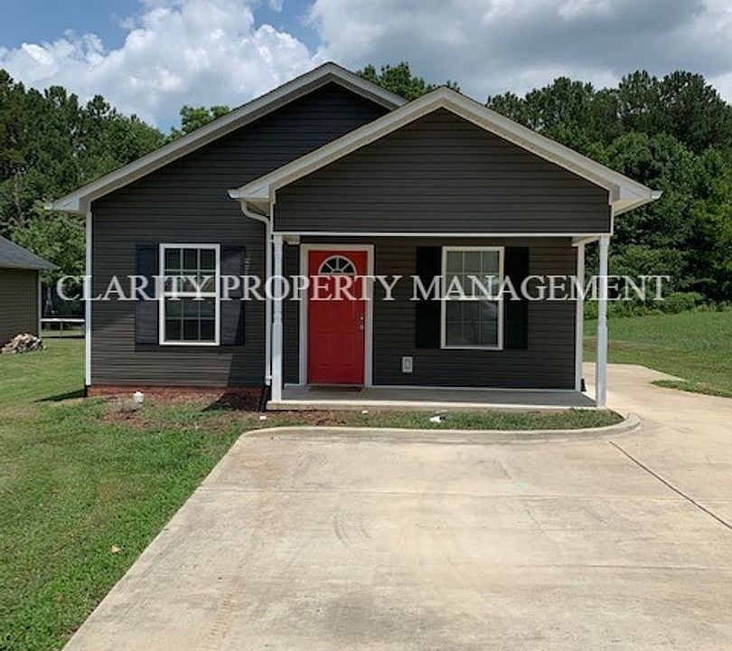 1st image of 605 Linda Dr SE