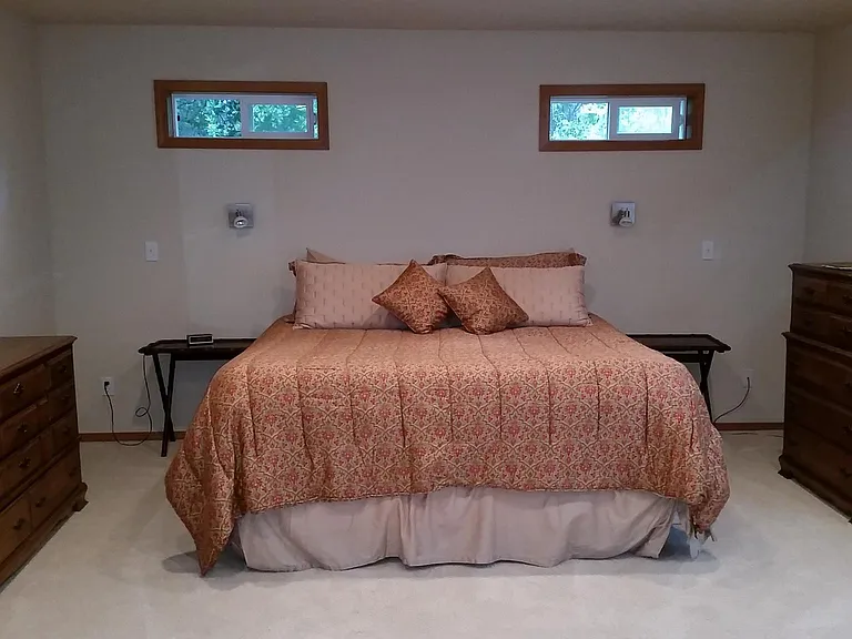 1412 Hansen St — Photo 7