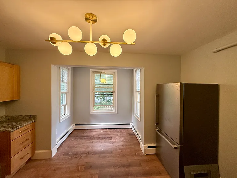 112 Keene St #4 — Photo 4