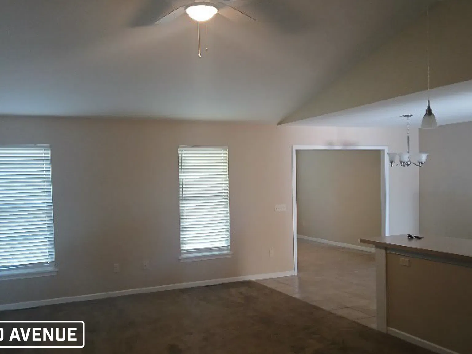 2 bed, 2.0 bath, 1380 sqft, $1,689 — Photo 2