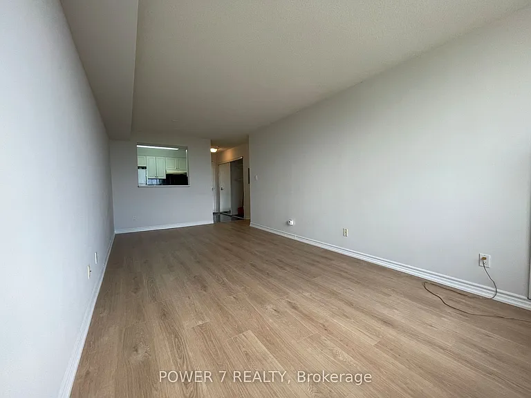 1883 McNicoll Ave #609 — Photo 5