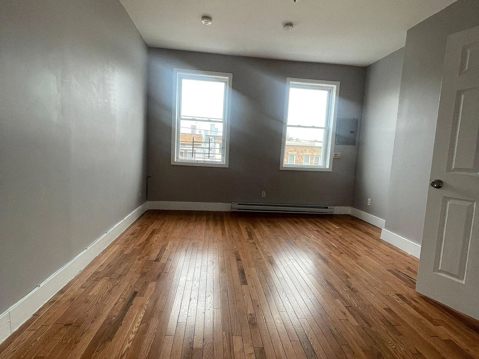 65 Atlantic St — Photo 2