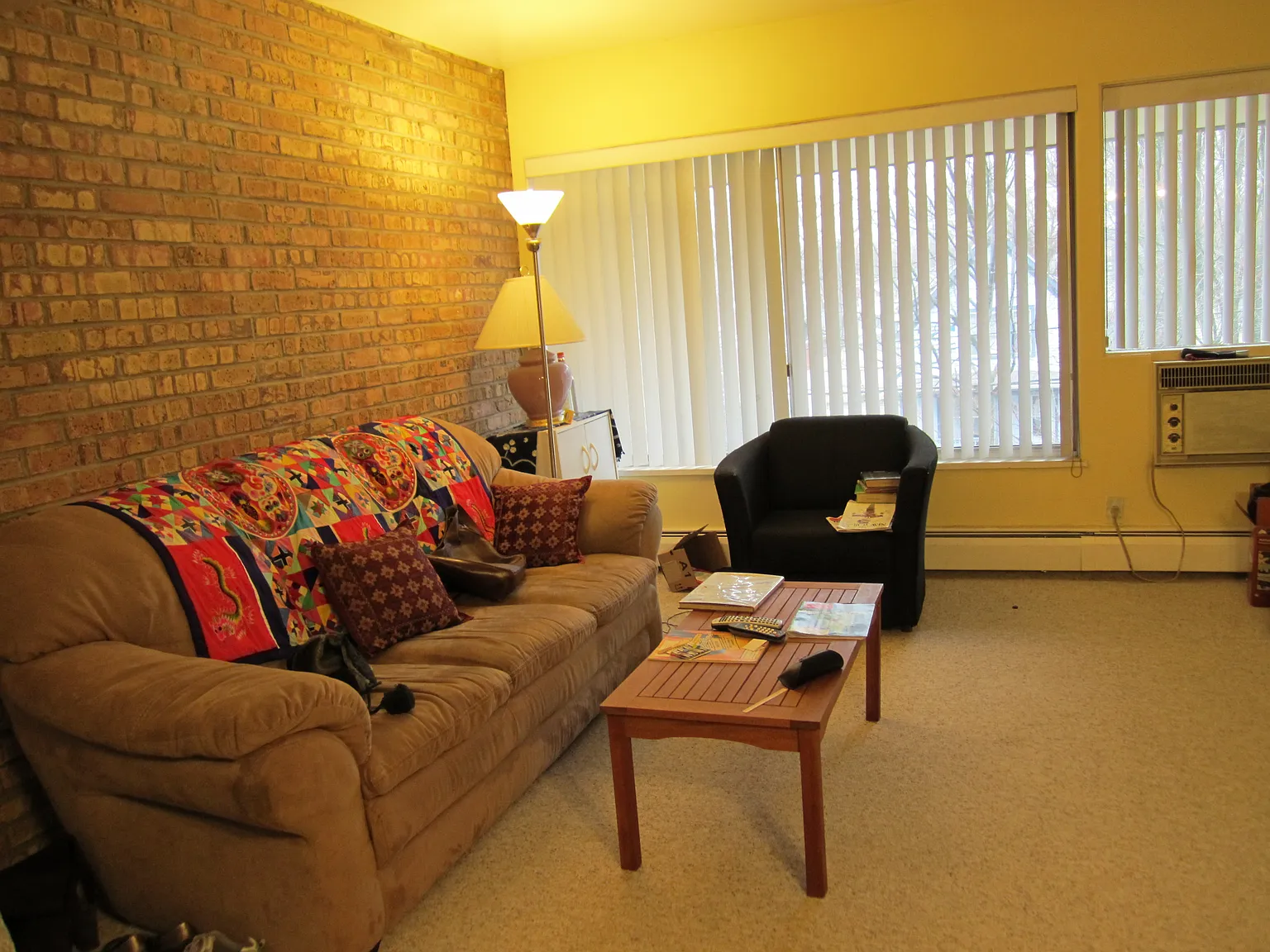 2 bed, 700 sqft, $850 — Photo 2