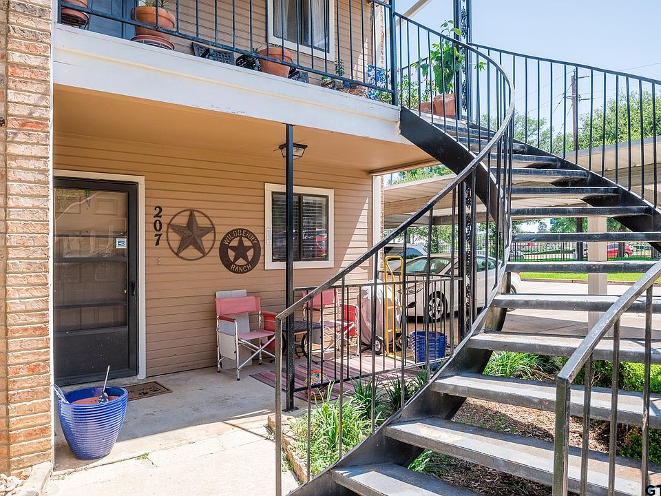 1st image of 400 W South Town Dr APT 207