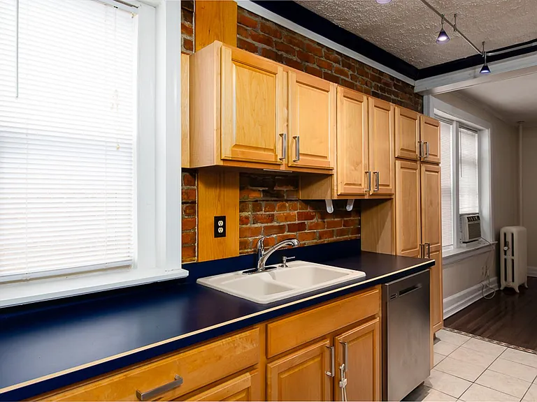 1211 Colley Ave #4 — Photo 15