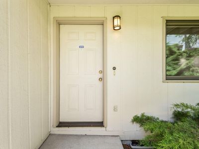 1050 NE Butler Market Rd APT 19, Bend, OR, 97701