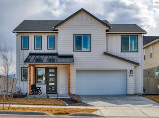 668 University Park Way, Sandpoint, ID 83864