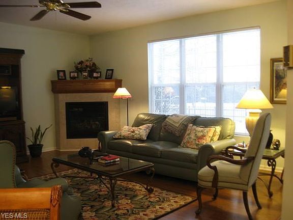 3rd image of 22262 Country Meadows Ln