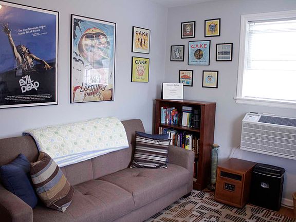 2nd Bedroom