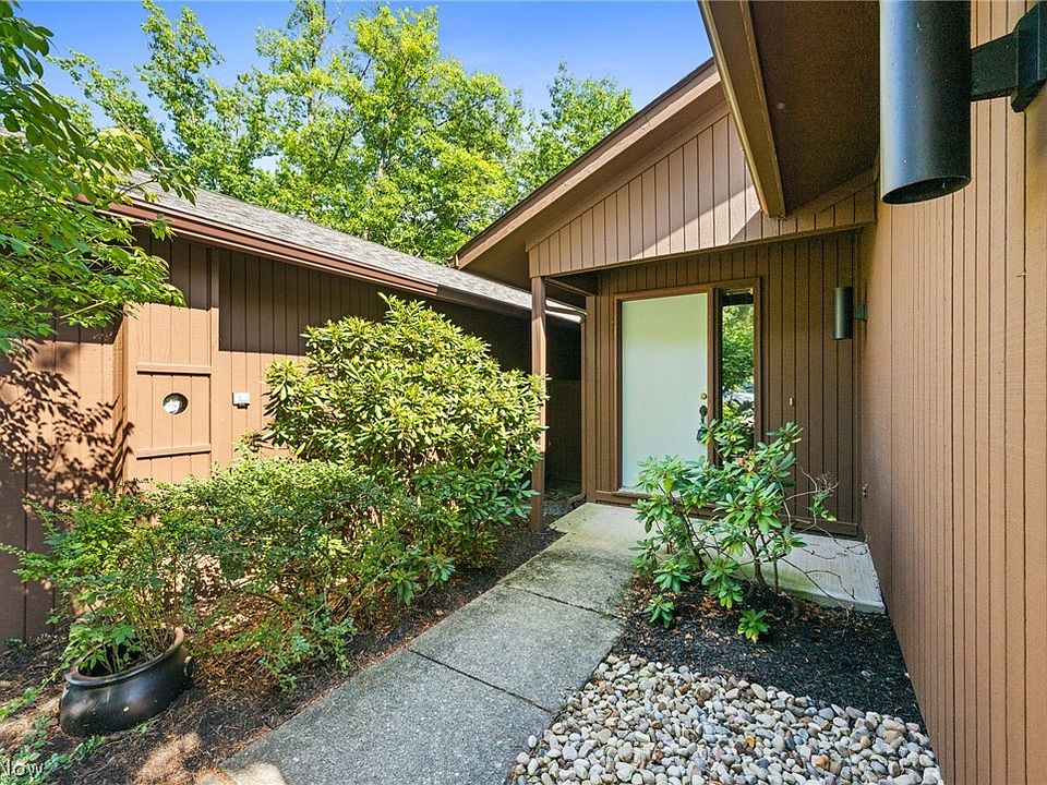1st image of 18239 Glencreek Ln