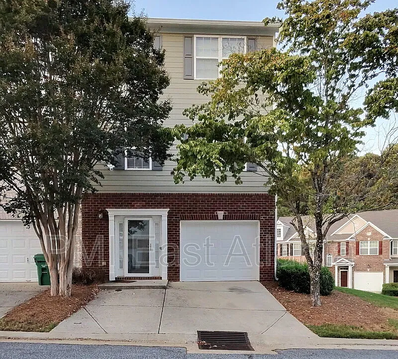 4 bed, 3.5 bath, 2249 sqft, $2,750 — Photo 1