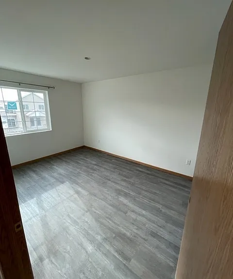 231 Railroad St — Photo 5