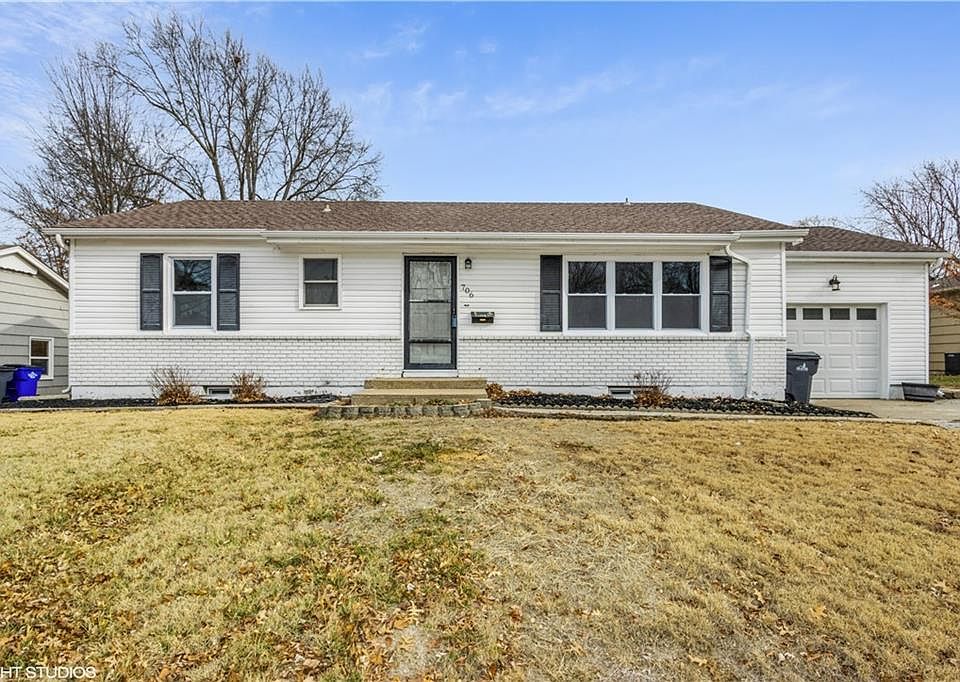 706 S Sunset Dr, Olathe, KS 66061 | Zillow