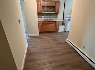 36 Shawmut St #4, Lewiston, ME 04240