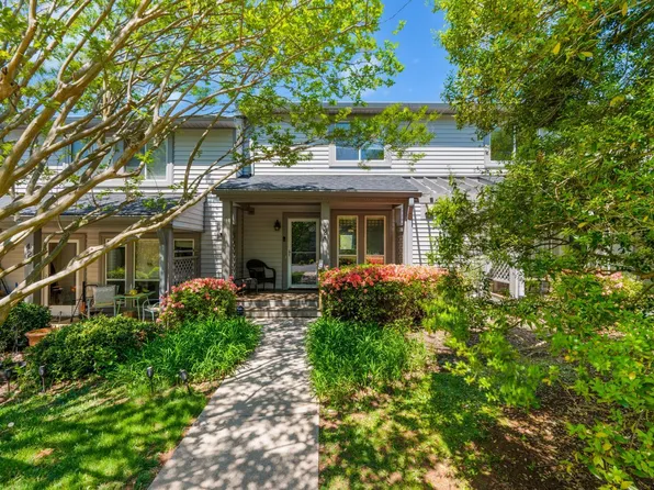 424 Oak Point Rd, Forest, VA 24551