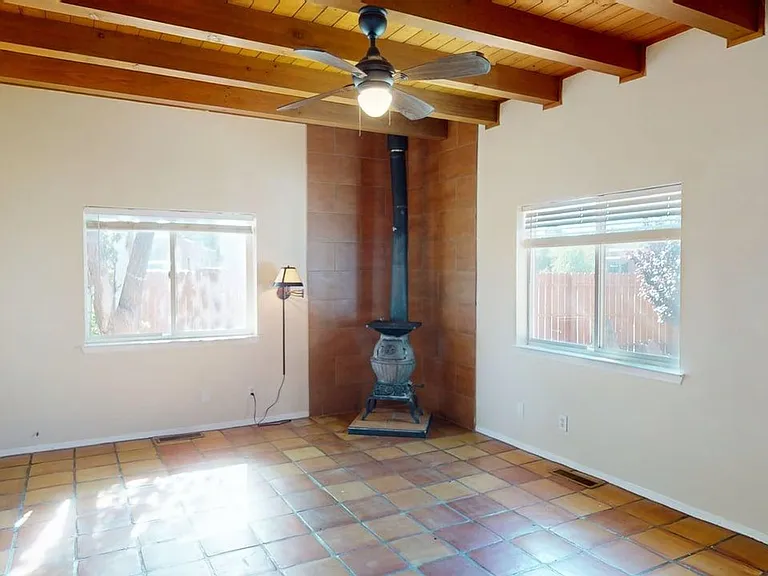 1259 Senda Del Valle — Photo 4