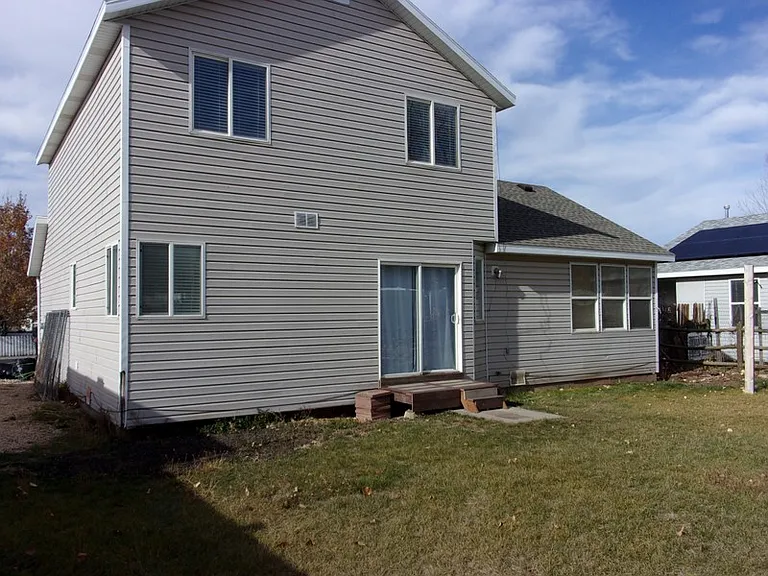 1863 Twilight Ln — Photo 25