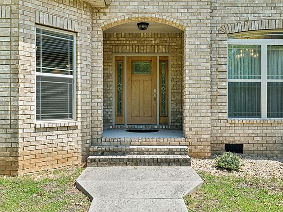 5th image of 4135 Smotherman Ln