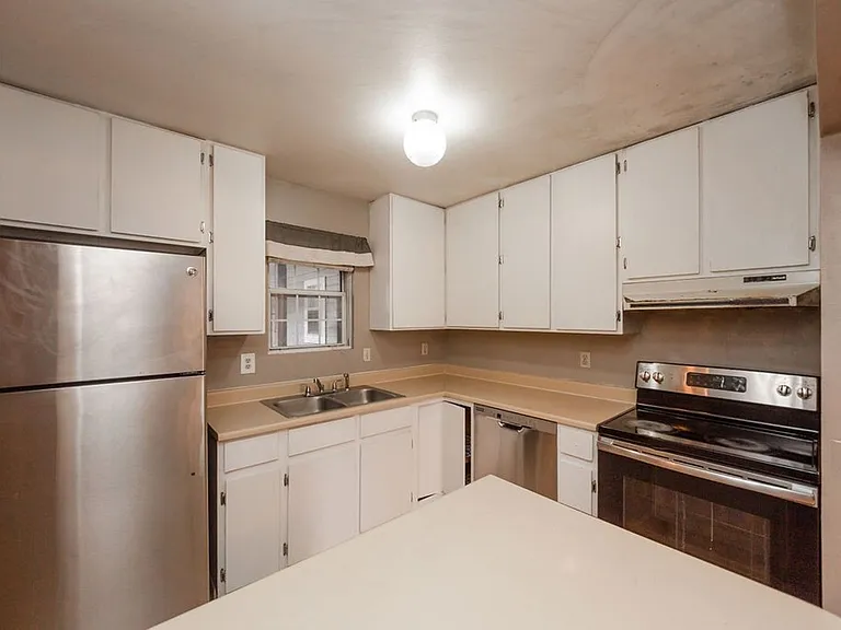 720 City Park Ave #D415 — Photo 8