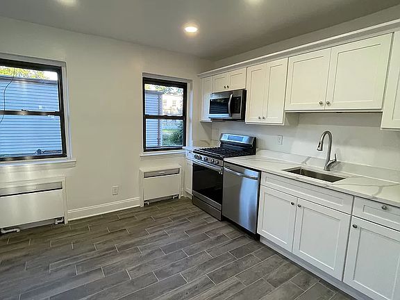 4th image of 69-89 136th St #1A