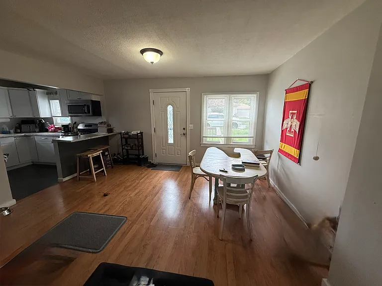 3315 Tripp St — Photo 2
