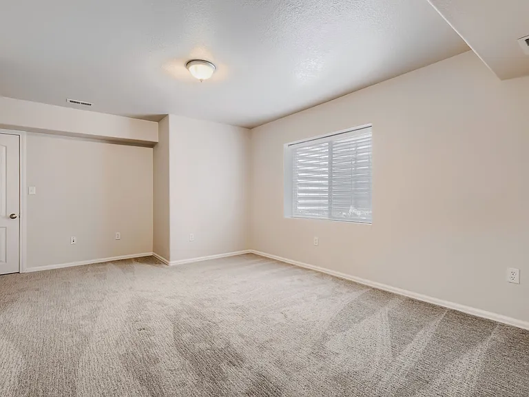 8870 Christy Ct — Photo 18
