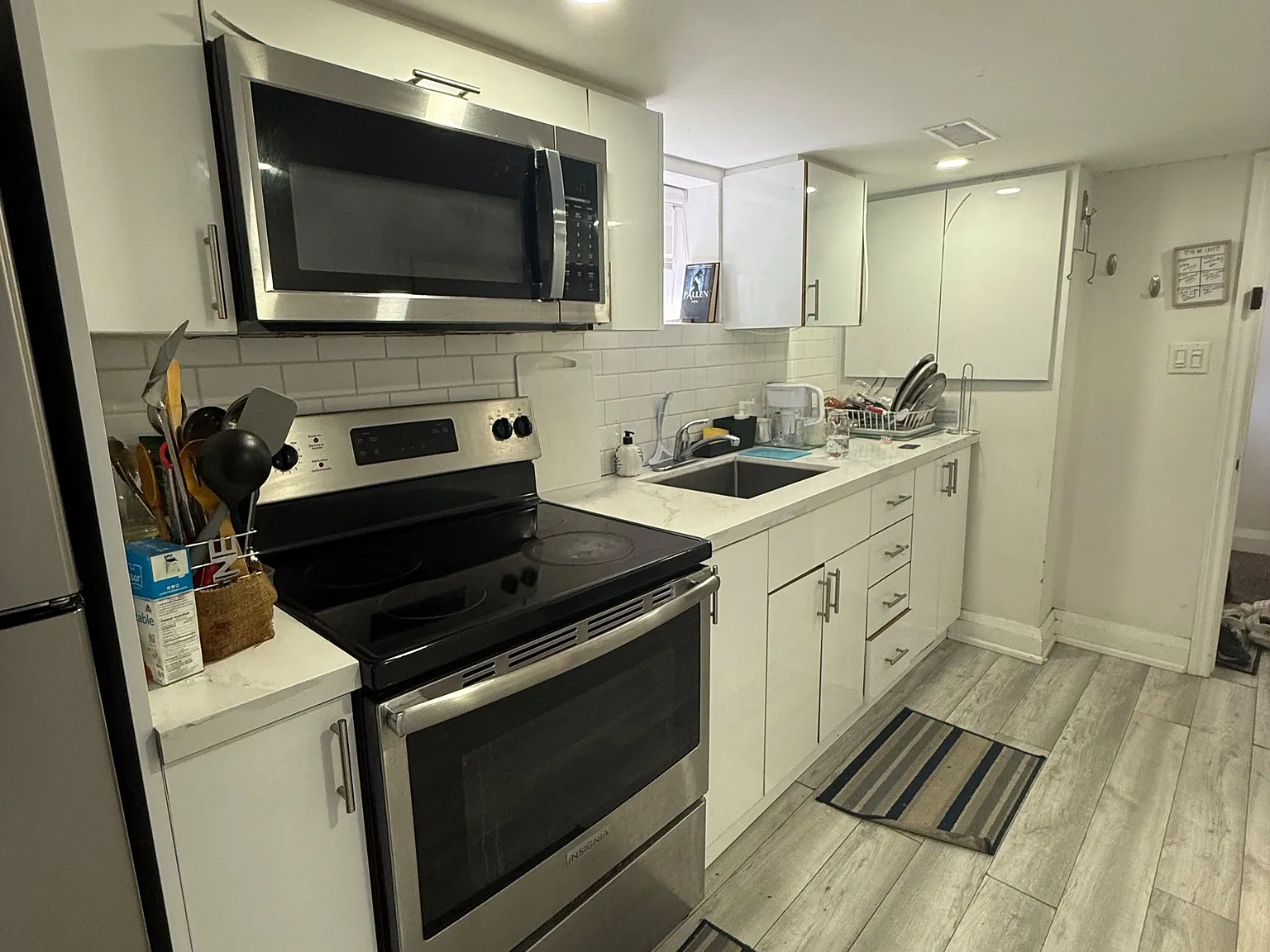 2 bed, $1,800 — Photo 3