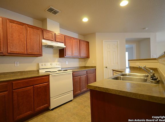 5th image of 10042 Del Lago Ct