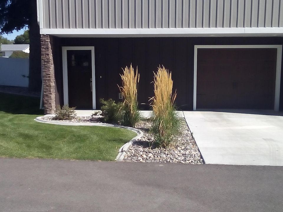 Exterior view, May not be actual unit for rent.
