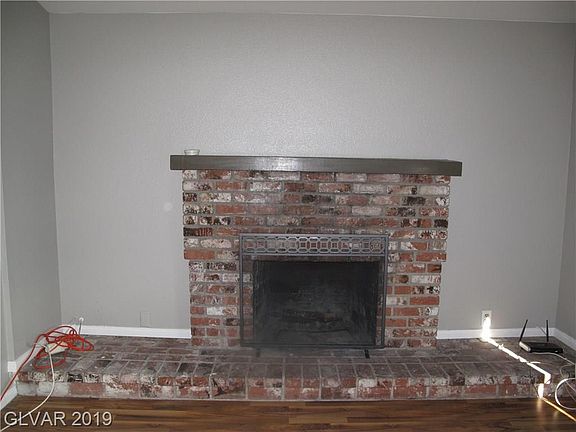 4th image of 1913 Golden Arrow Dr