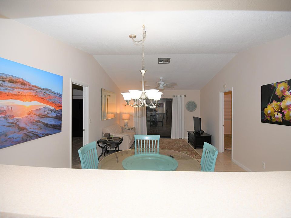 1st image of 1291 SE Parkview Pl APT I11