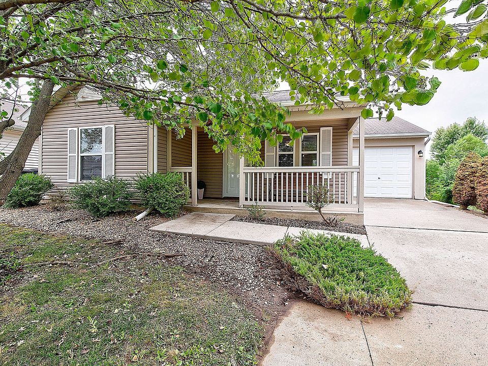 1st image of 3227 Turnbull Dr