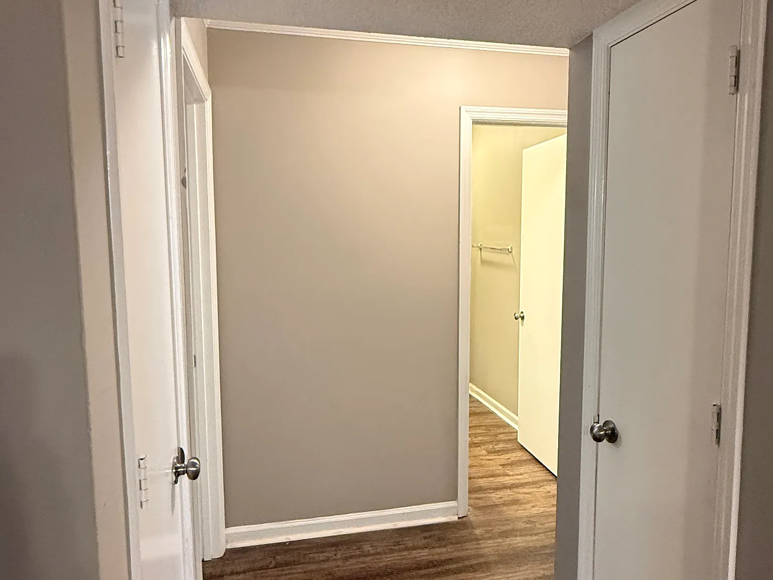 1 bed, 1260 sqft, $795 — Photo 4