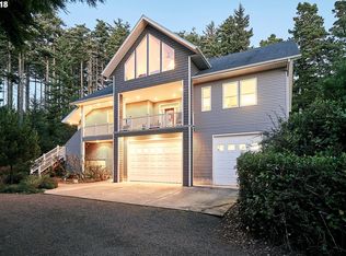 501 Hillsdale St, Oceanside, OR 97134