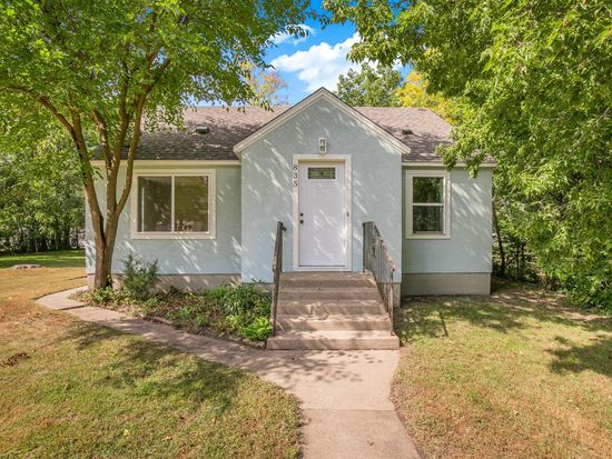 835 34th Ave N, Saint Cloud, MN 56303