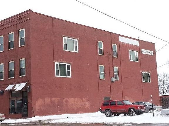 3rd image of 328 9th Street E