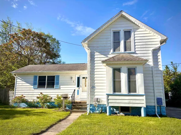 118 Fillmore Pl, Bay City, MI 48708