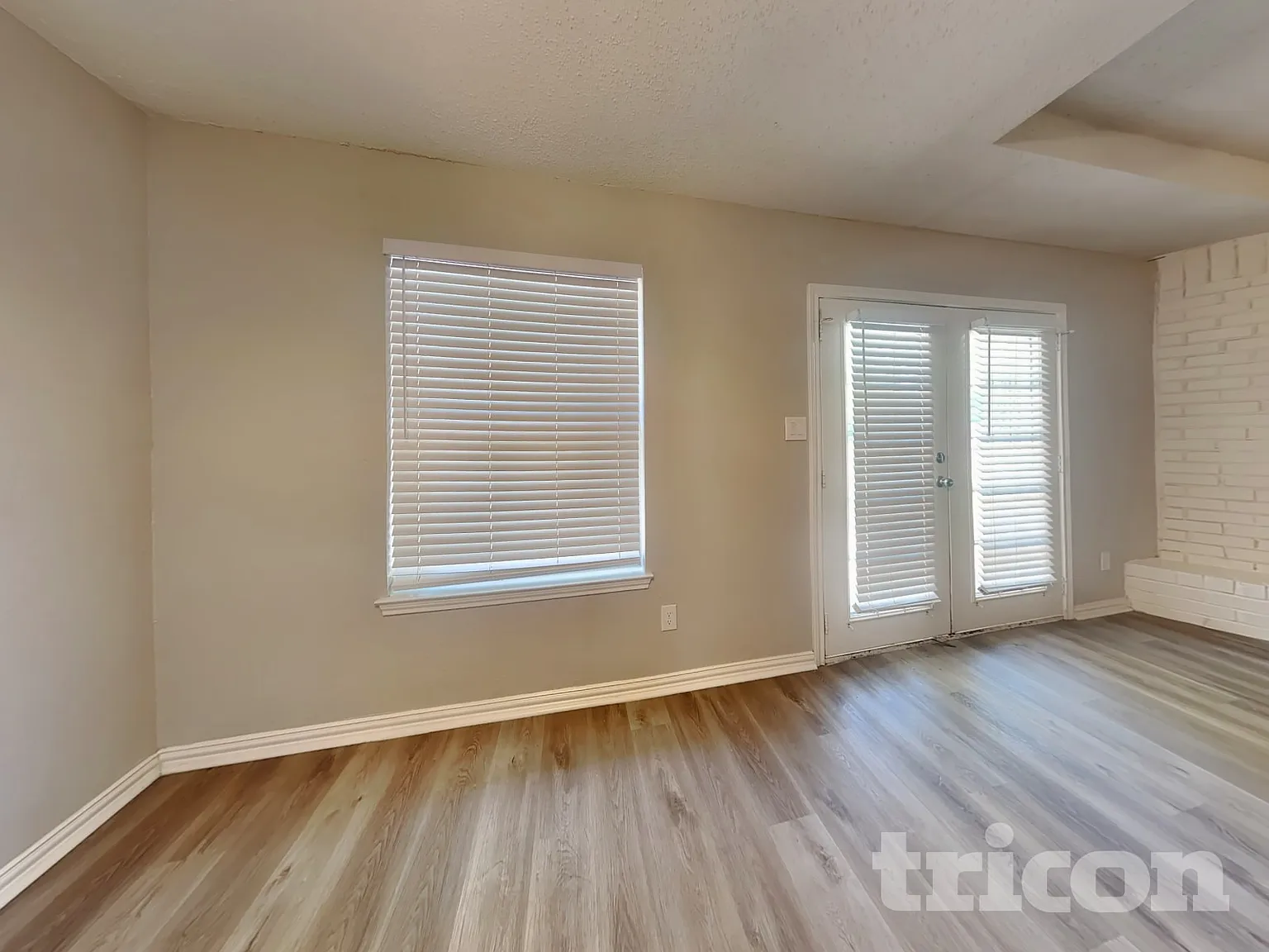 4115 Cypress Springs Drive Arlington TX — Photo 3