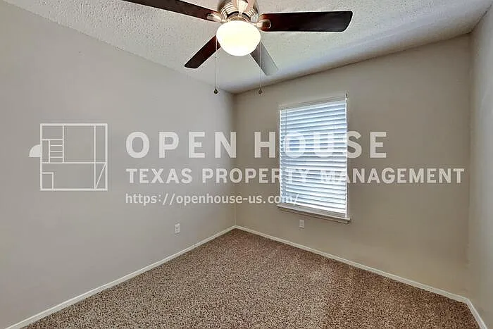 1805 Crimson Ct — Photo 11