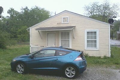 1st image of 911 McFarland Ave