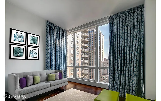 Rented by Douglas Elliman | media 38