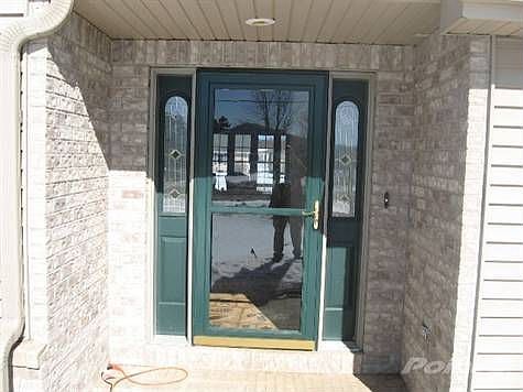 R11476 River Rd, Front Entry