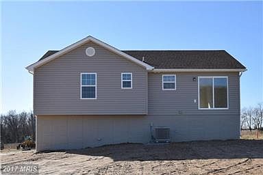 5th image of 138 Kaleigh Dr