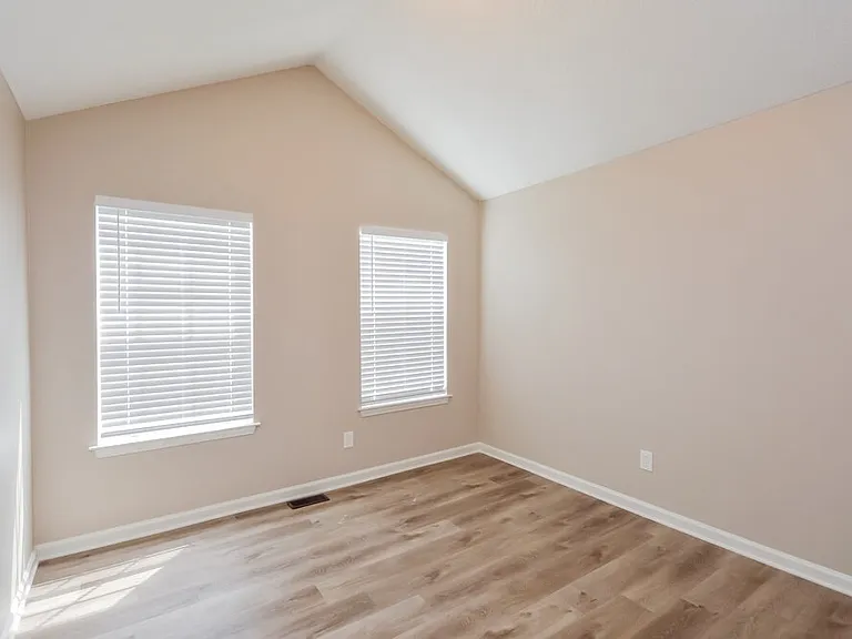 6474 Rebecca Way — Photo 14