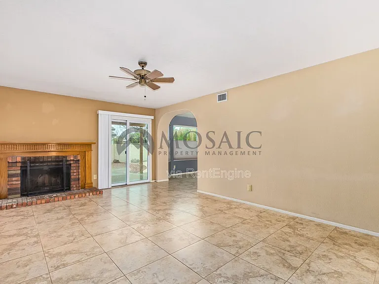 10156 E Becker Ln — Photo 6