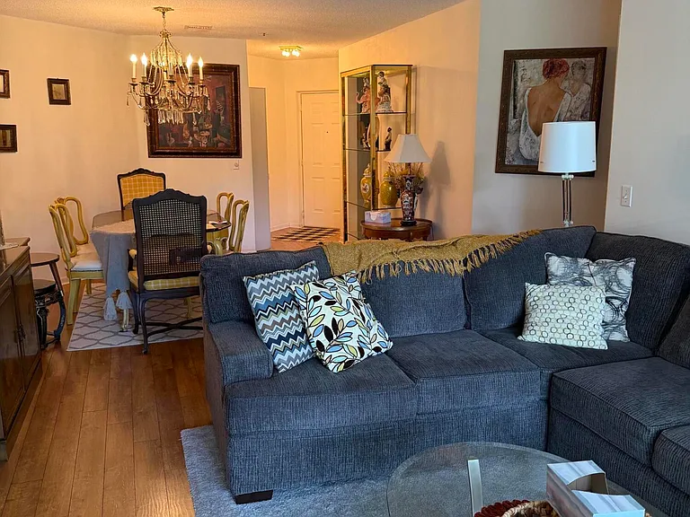 5265 Brisata Cir #E — Photo 3