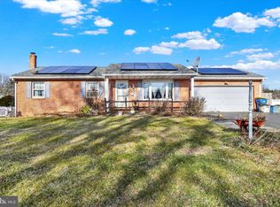 2755 Willapa Dr, Dover, PA 17315